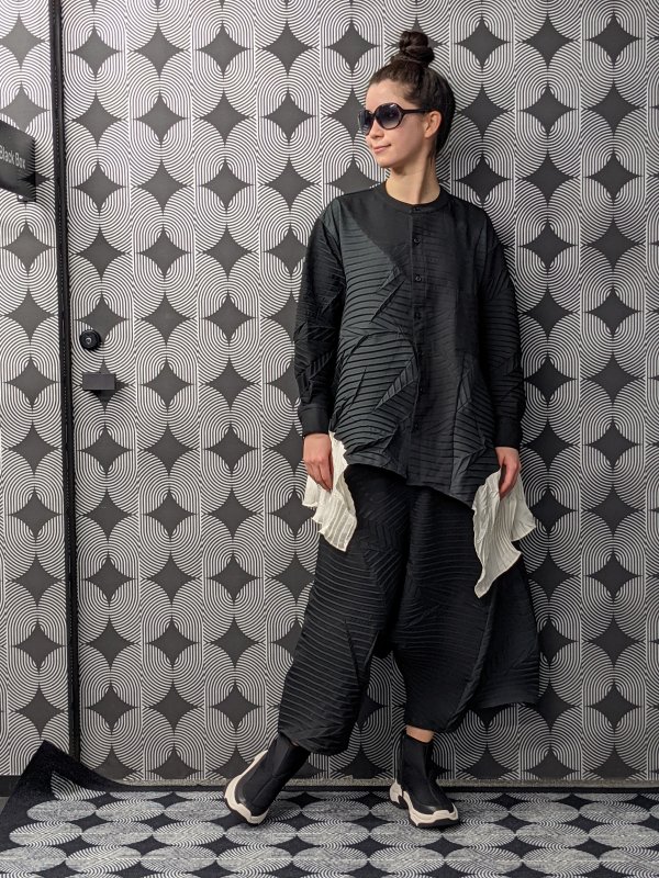 gommeゴム/GXB606183/サイドドレープブラウス/黒 ブラックボックス BlackBox ｜ gomme、GOMME